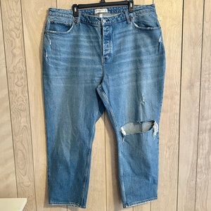 NWOT Abercrombie & Fitch Curve Love High Rise Dad Jean